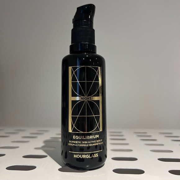 Hourglass Equilibrium™ Biomimetic Skin Active Serum - Picture 2 of 2